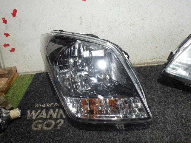 【中古】中古部品 AZワゴン MJ23S 右ヘッドランプ 【3331010800-000021987010800】