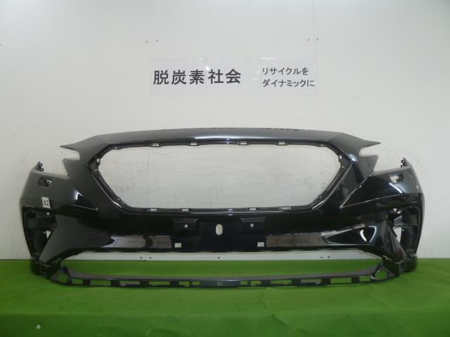 メーカー スバル 車名 レヴォーグ 型式類別 グレード STIスポーツ 4WD 認定型式 4BA-VN5 D4S 57704VC101 車両タイプ ステーションワゴン 年式 R2/10 シフト CVT 駆動 通称型式 VN5A5BG エンジン型式 CB18 ミッション型式 アクスル型式 車体色 クリスタルブラックシリカ 車体色No D4S トリム色No 走行距離(Km) メーカー純正品番 57703VC100V2 部品メーカー品番 保証 0ヶ月/0km 付加情報 フェイスのみ。LW。ノーマル。,*外傷状態は画像を参照してください*他小キズ有。裏品番：57704VC101 商品情報 ※純正番号およびモデル番号は参考としてください。※リビルト部品を購入される際のお願い【再生部品】と表示されているものをリビルト部品と呼んでいます。リビルト部品の場合には、交換時に取り外した部品をご返却していただく場合があります。詳しくはこちら※大物商品(ドア・ボンネット・バンパー等)は個人宅への配送ができない場合がございます。その場合、最寄りの配送業者支店止め等の対応となりますので、あらかじめご了承ください。 ページ上部へ【中古】中古部品 レヴォーグ VN5 フロントバンパー 【3380050000-000035603210100】