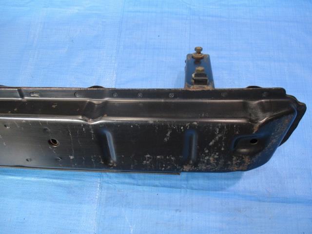【中古】中古部品 スープラ GA70 リアバンパーホースメント 【3310040100-00024300...