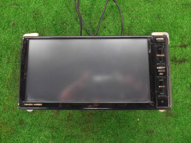 【中古】中古部品 ムーヴキャンバス LA800S カーナビゲーション 【3310080100-240119000261310】