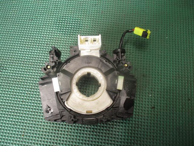 【中古】中古部品 マーチ AK12 その他 ステアリング系部品 【3310190100-000244000449000】