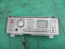 【中古】中古部品 タウンボックス DS64W A/Cスイッチパネル 【3310190100-000233028460900】(2)
