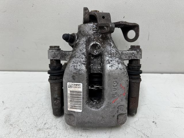【中古】中古部品 プジョー 207 A75F01 左リアキャリパー 【3310070100-000193010744460】