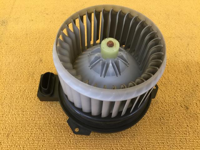 【中古】中古部品 ワゴンR MH21S ヒーターブロアモーター 【3330960100-0000522527...