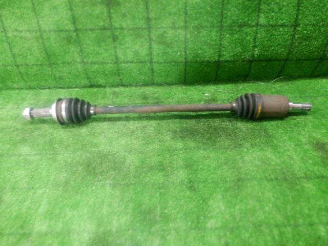 【中古】中古部品 フィット GK4 左リアドライブシャフト 【3330420100-240418000142400】