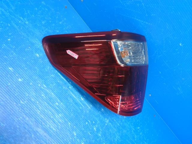【中古】中古部品 アルファード ANH20W 左テールランプ 【3310550000-240214000415600】