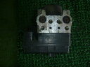 【中古】中古部品 ジムニー JB23W ABSアクチュエーター 【3330370100-000243008242500】