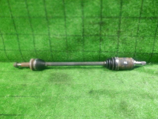 【中古】中古部品 ヴィッツ NSP135 右リアドライブシャフト 【3330420100-240422000142300】