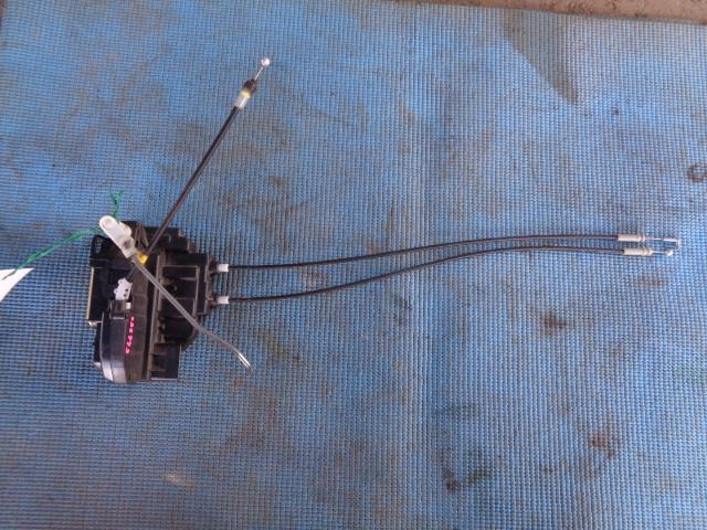 【中古】中古部品 マーチ AK12 右フロントドアロックソレノイド 【3340030100-853297000064550】