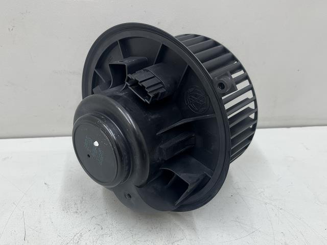 【中古】中古部品 アルファ 159 93932 ヒーターブロアモーター 【3310070100-0000Y...