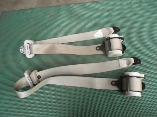 【中古】中古部品 スペーシア MK32S シートベルト 【3310190100-000244001177150】