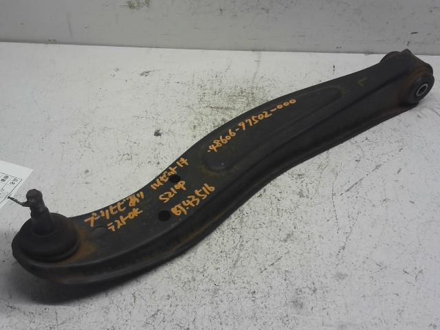 【中古】中古部品 ハイゼット S210P 左フロントロアアーム 【3310160100-000004351651740】