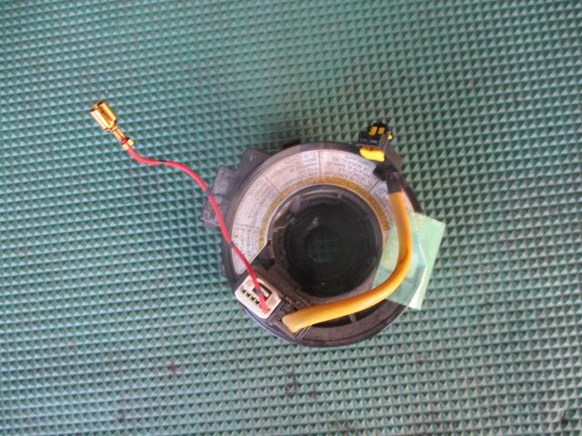 【中古】中古部品 エブリィ DA64W その他 ステアリング系部品 【3310190100-000244001049000】