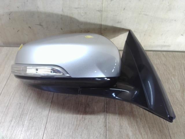 【中古】中古部品 ティアナ J32 右サイドミラー 【3310390100-240516000113500】