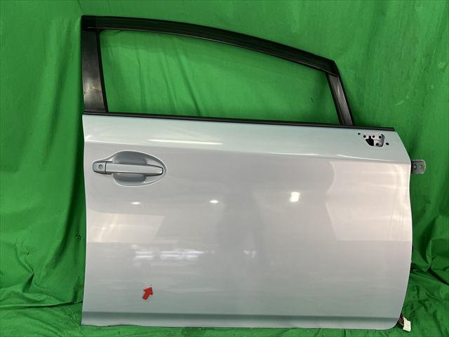 Rakuten - 【中古】中古部品 プリウス ZVW30 右フロントドア 【3330240100-002024565513100】