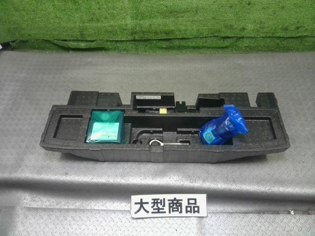 【中古】中古部品 デイズ B21W 車載工具 【3330990700-202401004677700】