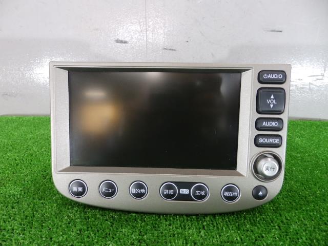 【中古】中古部品 フィット GP1 カーナビゲーション 【3260250000-000024073261310】