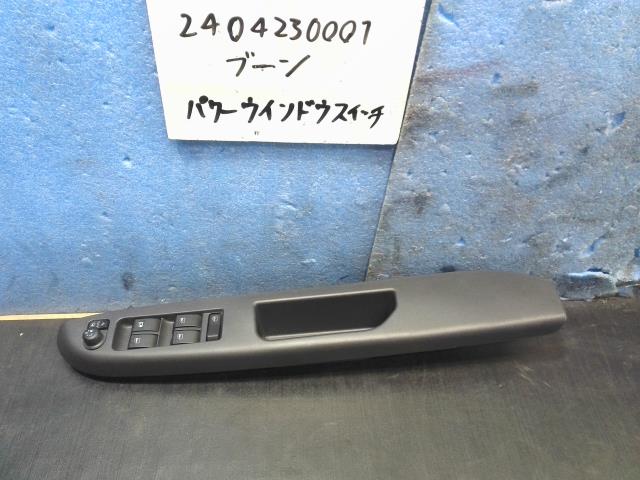 【中古】中古部品 ブーン M700S パワーウインドウスイッチ 【3310220100-240423000161900】
