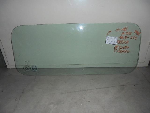 【中古】中古部品 キャンター FB511B リアウインドガラス 【3310160100-0012168839...