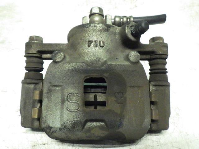【中古】中古部品 アルト HA36S 左フロントキャリパー 【3330990500-240522000444360】