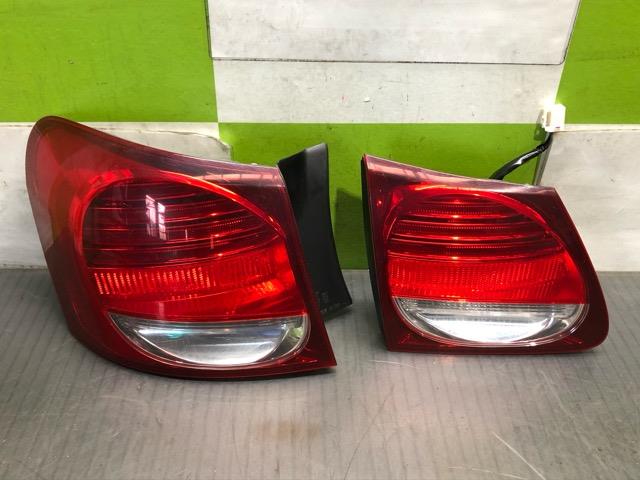 【中古】中古部品 レクサス GS UZS190 左テールランプ 【3330530100-000005251015600】