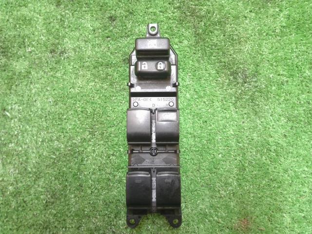 【中古】中古部品 エスティマ AHR20W パワーウインドウスイッチ 【3260240000-240527000461900】