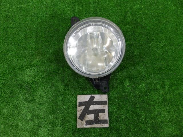 【中古】中古部品 リンカーン ナビゲーター 左フォグランプ 【3260250000-000024084910950】