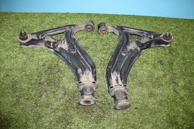 【中古】中古部品 アクティ HH5 左フロントロアアーム 【3330950100-000045171451740】