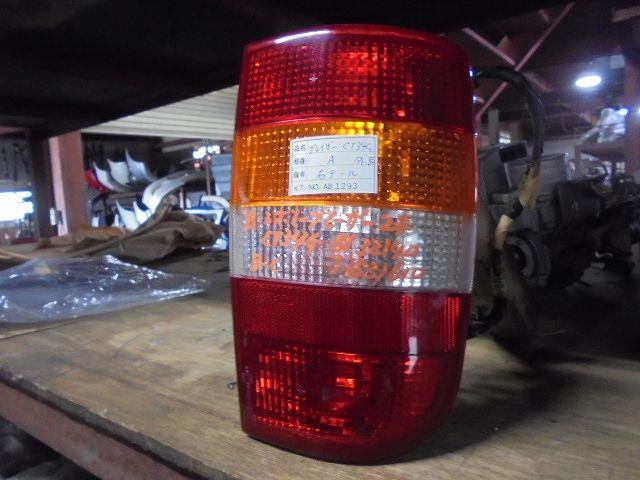 【中古】中古部品 シボレー ブレイザー CT34G 右テールランプ 【3310160100-001220569515500】