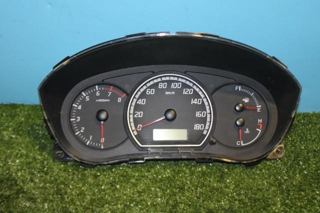 【中古】中古部品 スイフト ZC11S スピードメーター 【3330950100-000045220461400】