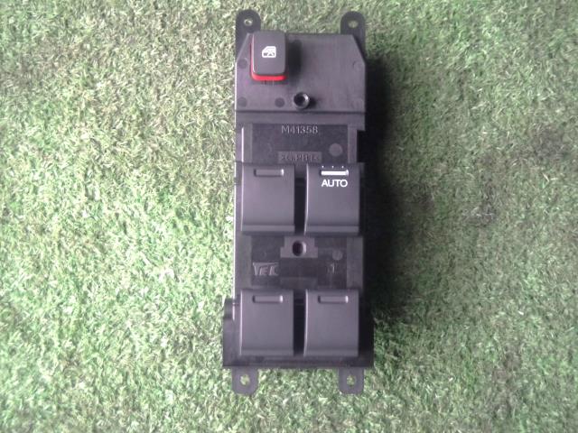 【中古】中古部品 ライフ JC2 パワーウインドウスイッチ 【3330450100-240606000161900】