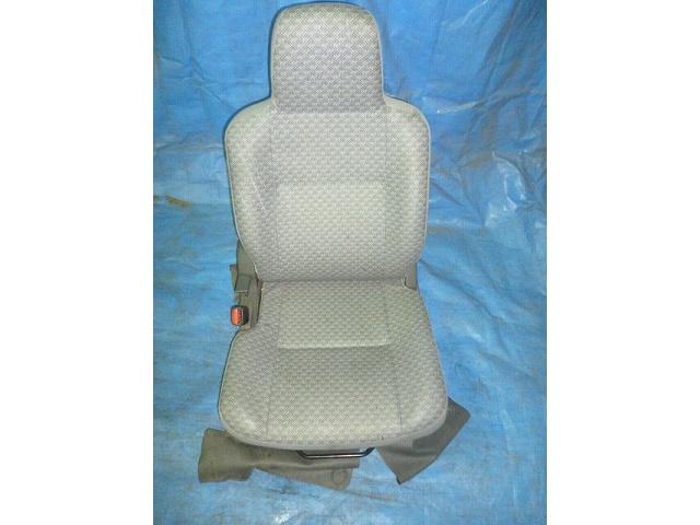 【中古】中古部品 ハイゼット S320V アシスタントシート 【3310160100-00093530187...