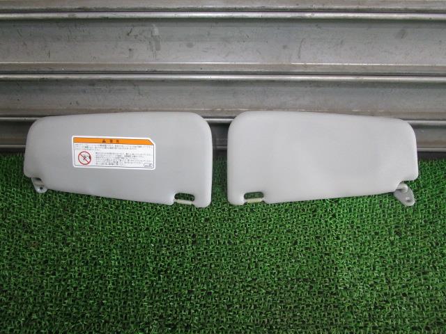 【中古】中古部品 アイ HA1W サンバイザー 【3330540100-240611000277350】