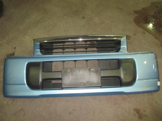 メーカー ホンダ 車名 バモス 型式類別 11086-0005 グレード 660 L 認定型式 LA-HM1 車両タイプ 5DBOXワゴン 年式 H14/7 シフト 駆動 通称型式 エンジン型式 E07Z-E ミッション型式 アクスル型式 車体色 青 車体色No B511M トリム色No 走行距離(Km) 190,000 メーカー純正品番 部品メーカー品番 保証 0ヶ月/0km 付加情報 PP; ボディーフルカラー同色; ★車体色No【B511M】; ,(1)底少すり傷 100mm (2)小傷 多少(4〜6) (3)再塗装 自家デザイン塗装 商品情報 ※純正番号およびモデル番号は参考としてください。※リビルト部品を購入される際のお願い【再生部品】と表示されているものをリビルト部品と呼んでいます。リビルト部品の場合には、交換時に取り外した部品をご返却していただく場合があります。詳しくはこちら※大物商品(ドア・ボンネット・バンパー等)は個人宅への配送ができない場合がございます。その場合、最寄りの配送業者支店止め等の対応となりますので、あらかじめご了承ください。 ページ上部へ【中古】中古部品 バモス HM1 フロントバンパー 【3310160100-001446843210100】