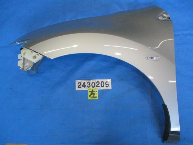 【中古】中古部品 ムラーノ TNZ51 左フロントフェンダー 【3310040100-000243020910700】