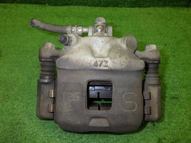 【中古】中古部品 エブリィ DA64V 左フロントキャリパー 【3330250100-000000868844360】