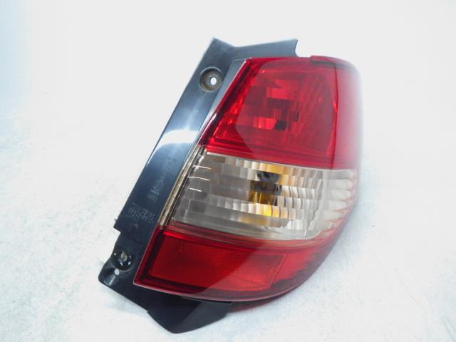 【中古】中古部品 セルボ HG21S 右テールランプ 【3330990500-240618000115500】