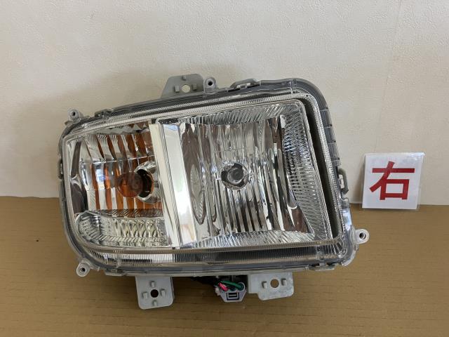 【中古】中古部品 ムーヴ L185S 右フォグランプ 【3330460100-000001580910850】