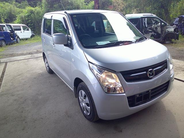 【中古】中古部品 AZワゴン MJ23S 右フロントナックルハブ 【3340030100-170720000044310】