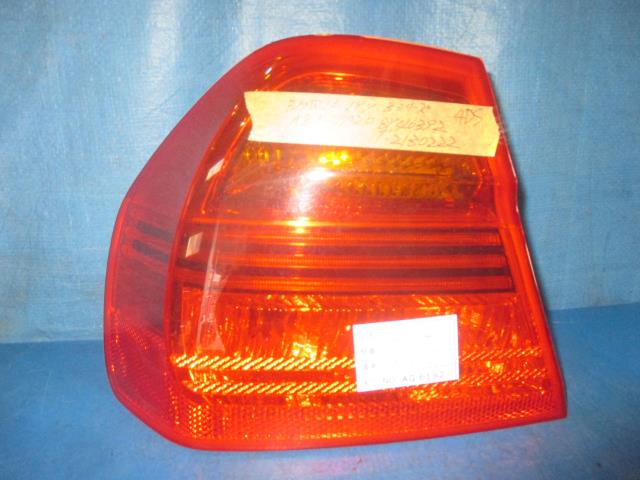 【中古】中古部品 BMW 3シリーズ VA20 左テールランプ 【3310160100-001668053415600】