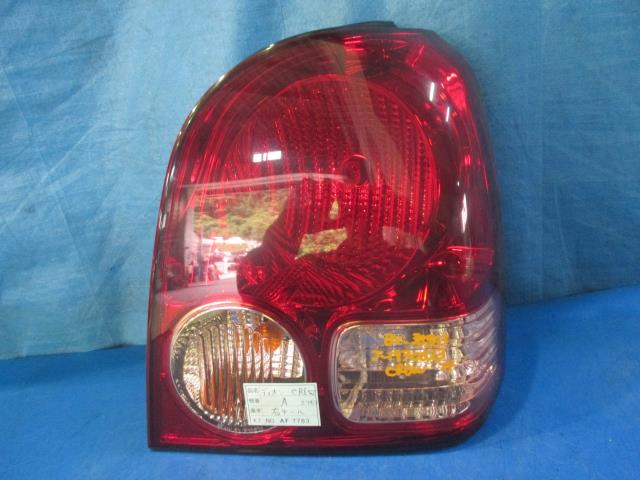 【中古】中古部品 ディオン CR6W 右テールランプ 【3310160100-001538660615500】
