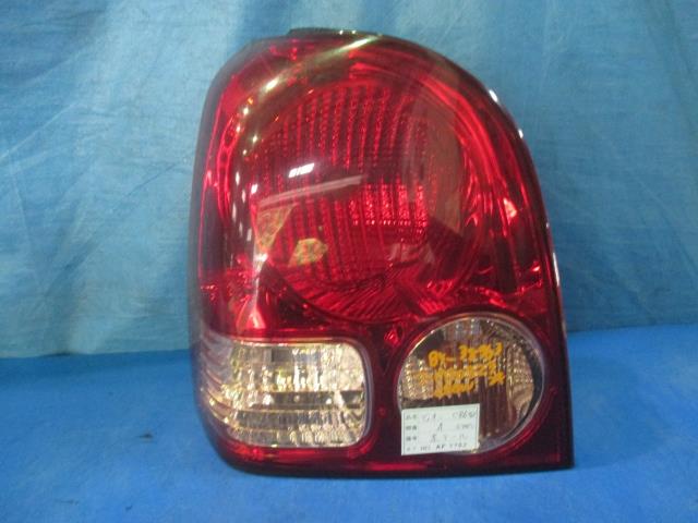 【中古】中古部品 ディオン CR6W 左テールランプ 【3310160100-001538660715600】