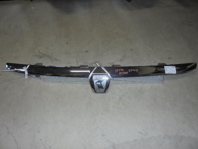樂天商城 - 【中古】中古部品 ラウム NCZ20 ラジエータグリル 【3310160100-001218232510400】