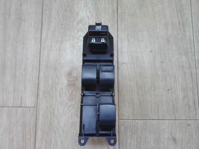 【中古】中古部品 ポルテ NCP141 パワーウインドウスイッチ 【3310390100-240610001861900】