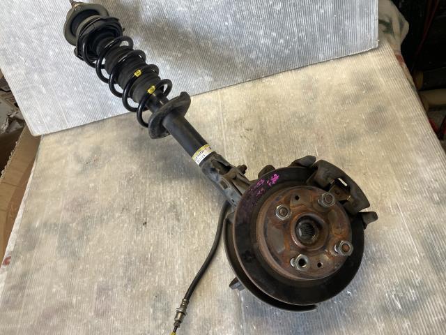 【中古】中古部品 ムーヴ L175S 右フロントストラット 【3330580100-000243018150100】