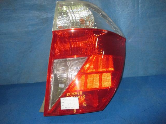 【中古】中古部品 エディックス BE1 右テールランプ 【3310160100-001391347415500】