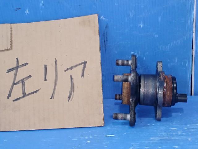 【中古】中古部品 ミラ L275S リアハブ 【3310050100-221219000344471】