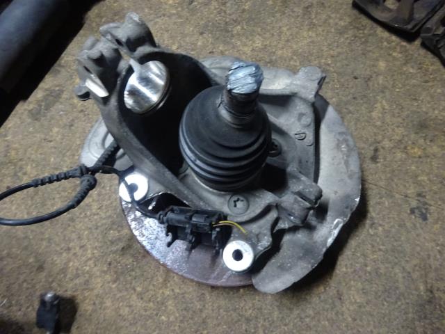 【中古】中古部品 BMW ミニ XS15 右フロントナックルハブ 【3310410000-000223020944310】