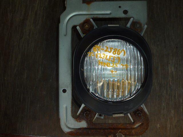 【中古】中古部品 KEI HN22S 左フォグランプ 【3310160100-000955309810950】