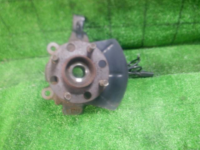 【中古】中古部品 ウイングロード NY12 左フロントナックルハブ 【3330420100-240626000244340】